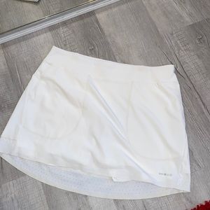 NWOT! Stunning  - Annika Golf Skort - really beautiful - Sz L 😊